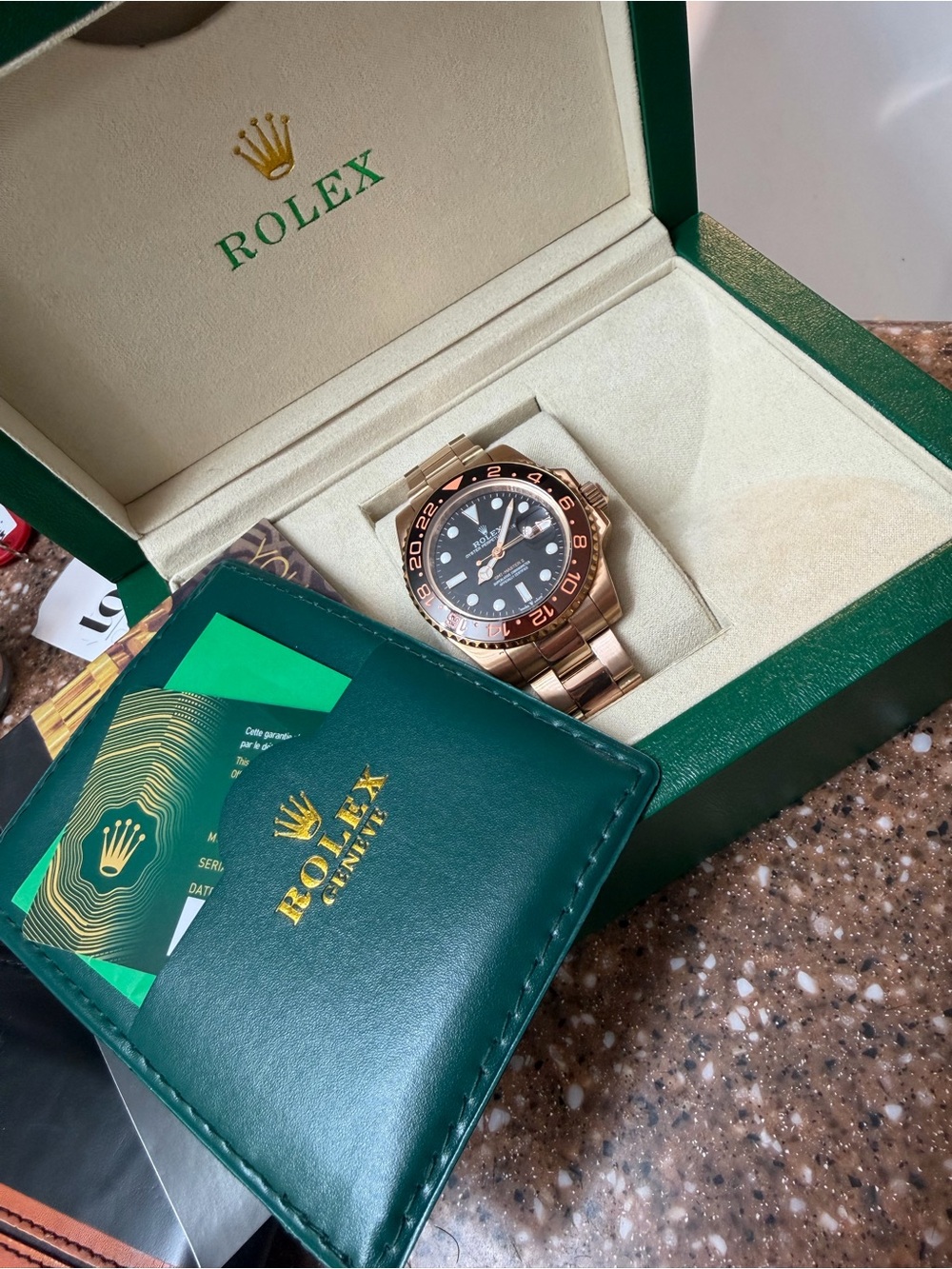 Modern Lux Rose Gold Men's Watch with Black Dial